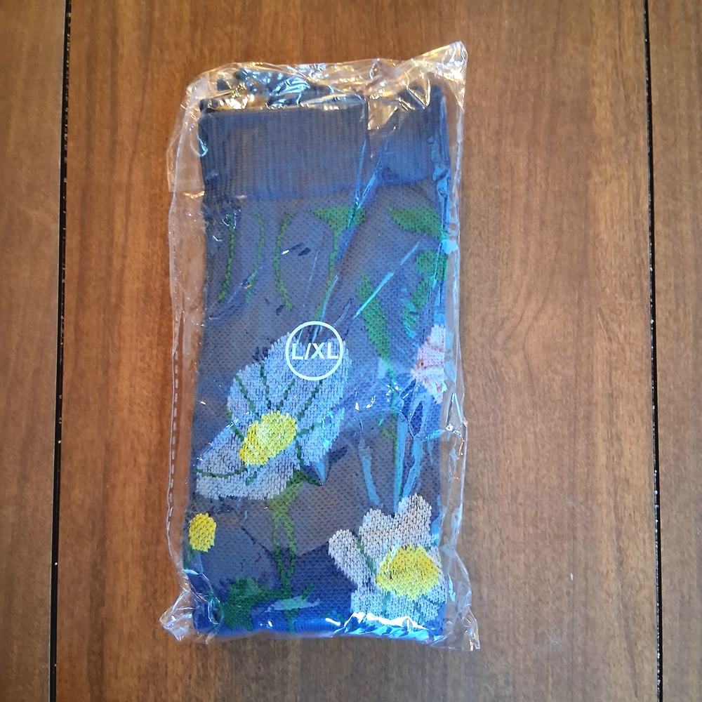 Floral Daisy Pattern Compression Socks - Blue with Yellow Accents L/XL